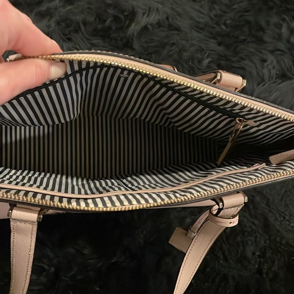 Kate Spade New York Rosy cheeks Schuyler Saffiano PVC Tote Bag - Picture 6 of 15